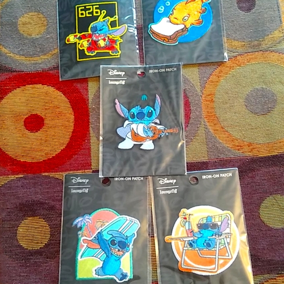Disney iron on patches - Picture 1 of 8